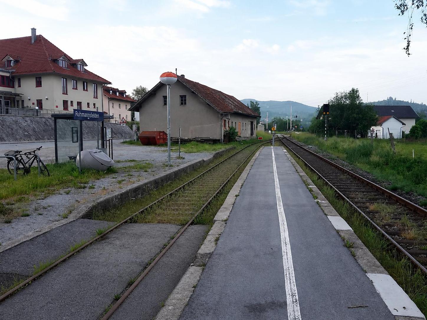 Bahnhof Ruhmannsfelden an der Waldbahnstrecke